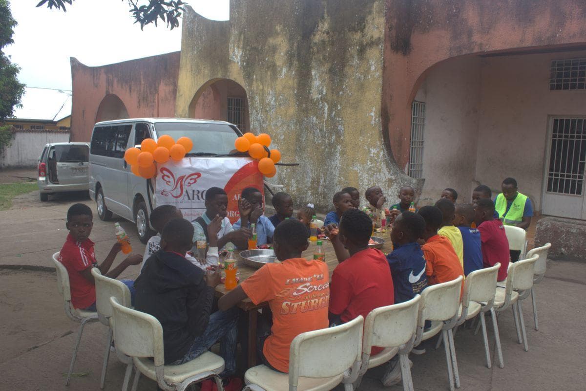 Congo Orphanage Bus Campaign